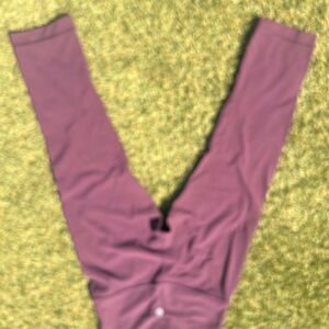 Lululemon cropped Purple leggings size 6